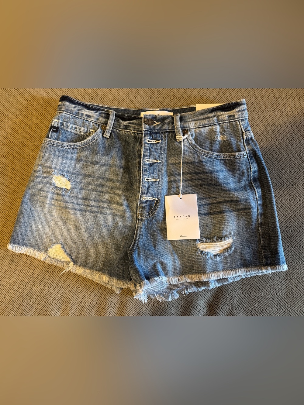 NWT KanCan High Rise Distressed Button-Front Denim Shorts - Blue Size L